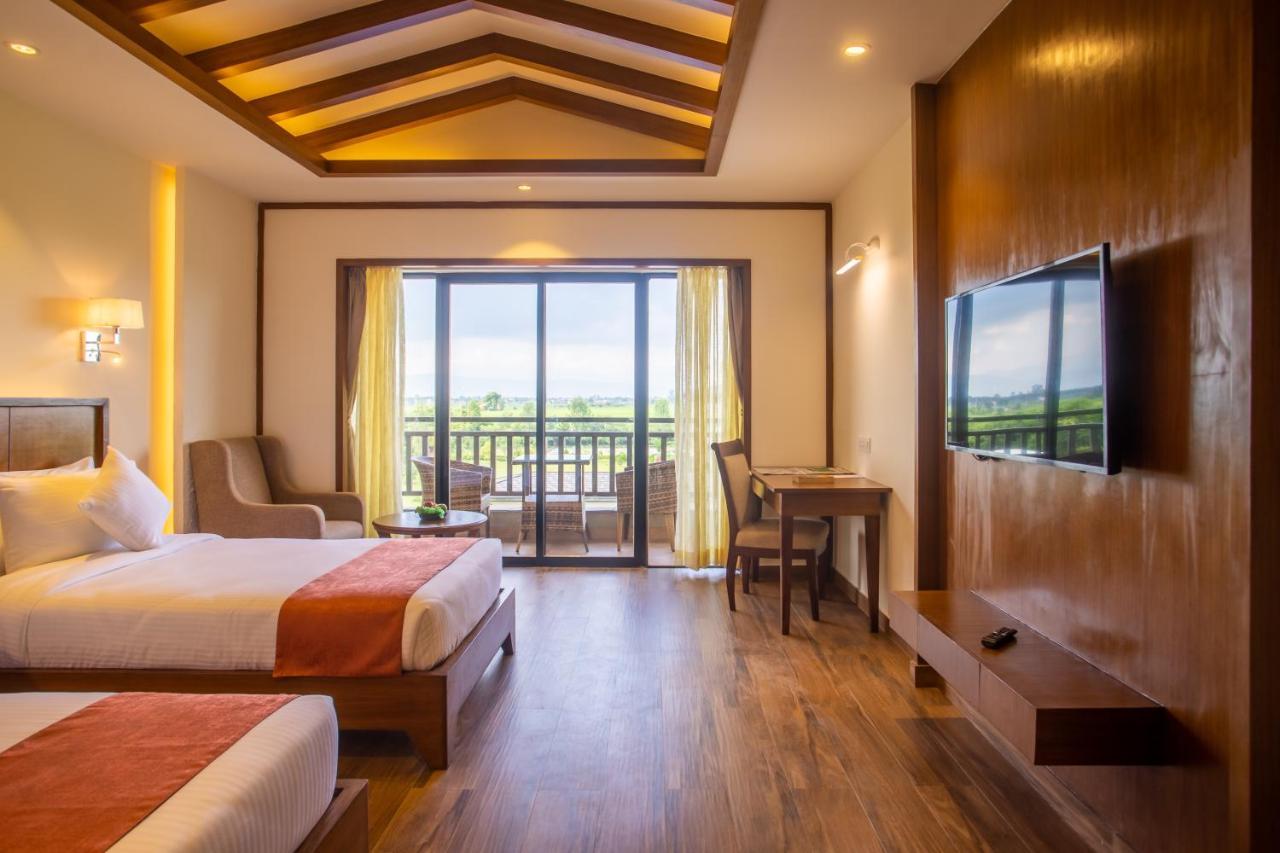 Soaltee Westend Resort Chitwan Ngoại thất bức ảnh